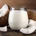 How to make delicious fresh coconut milk